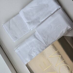 White and Gold Gift Set